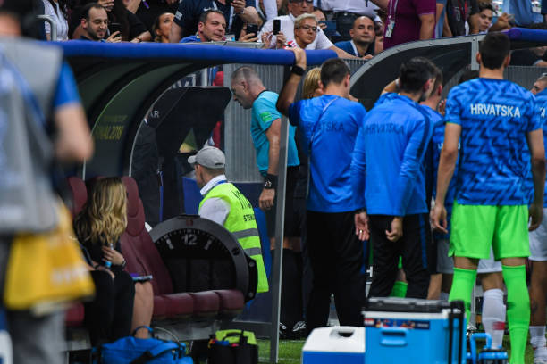 费赠送扇子 费赠送扇子