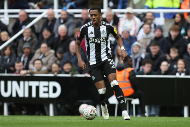 一直以其 一直以其